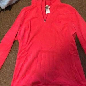 Red North Face fleece !!!